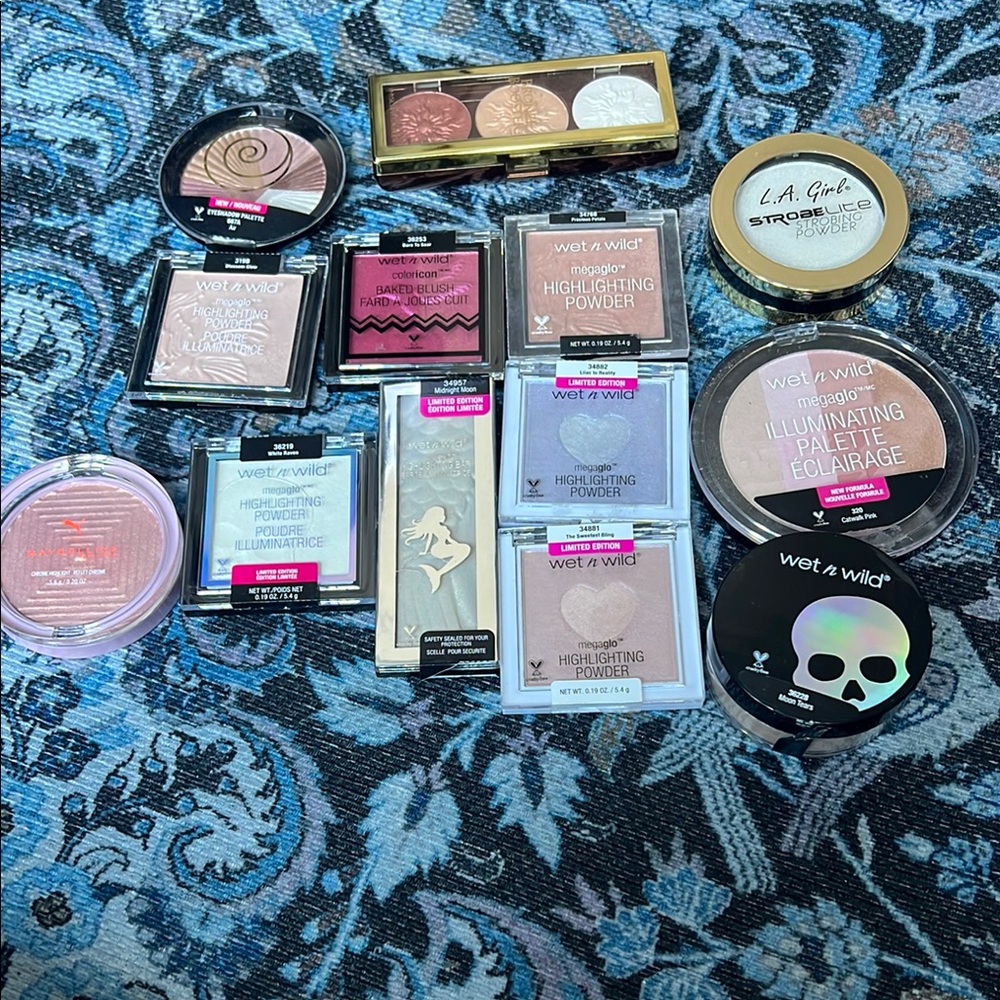 Wet n Wild Highlighting Powder Collection